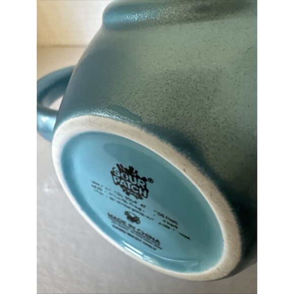 Metalic Look Blue Sour Patch Kids Candy Mug Petal Rim - Picture 7 of 8